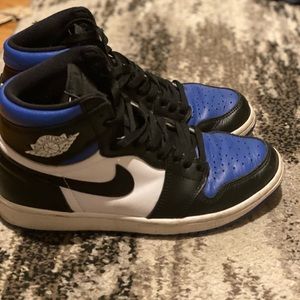 AIR JORDAN 1 ROYAL TOES